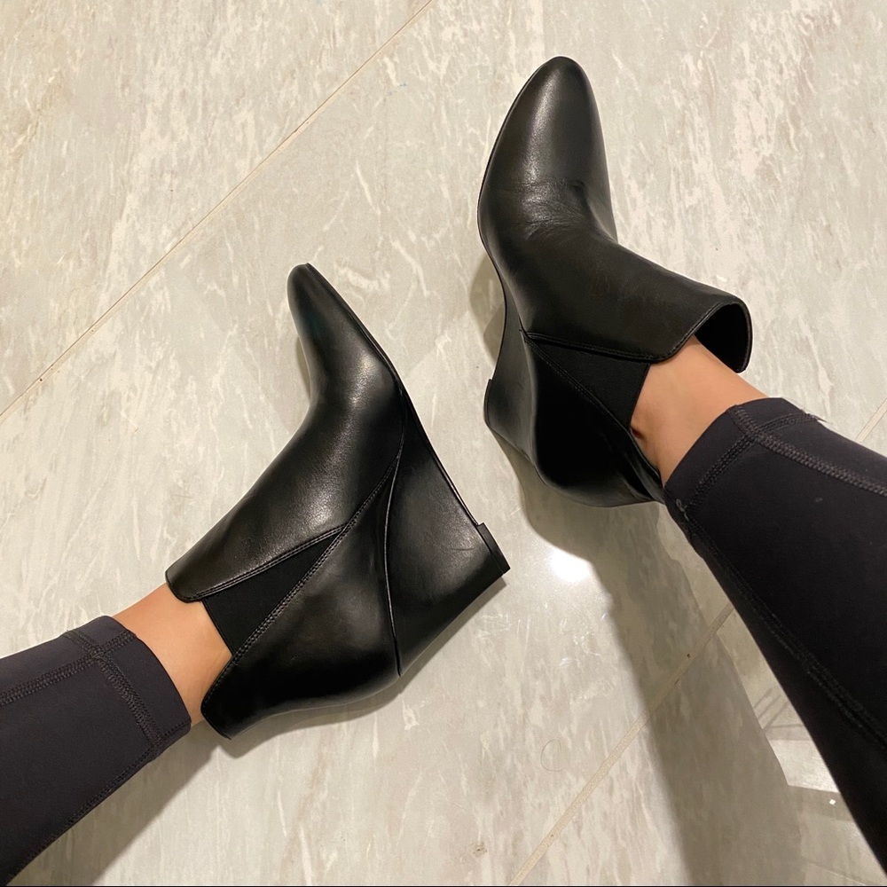 Via Spiga black leather ankle booties - Picture 9 of 11